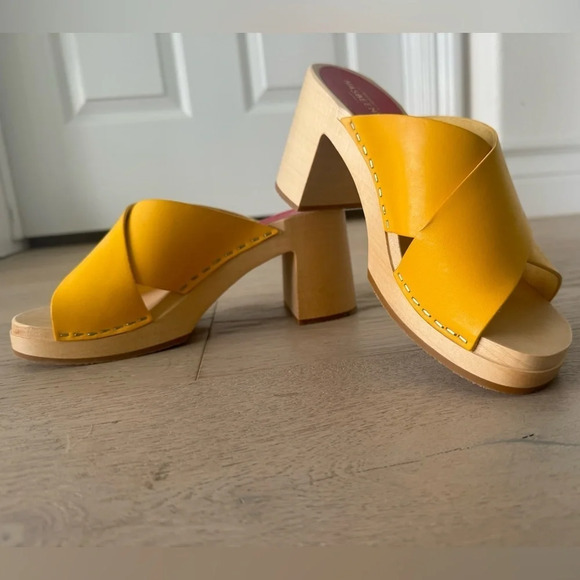 Swedish Hasbeens Yellow Mules - Picture 6 of 7